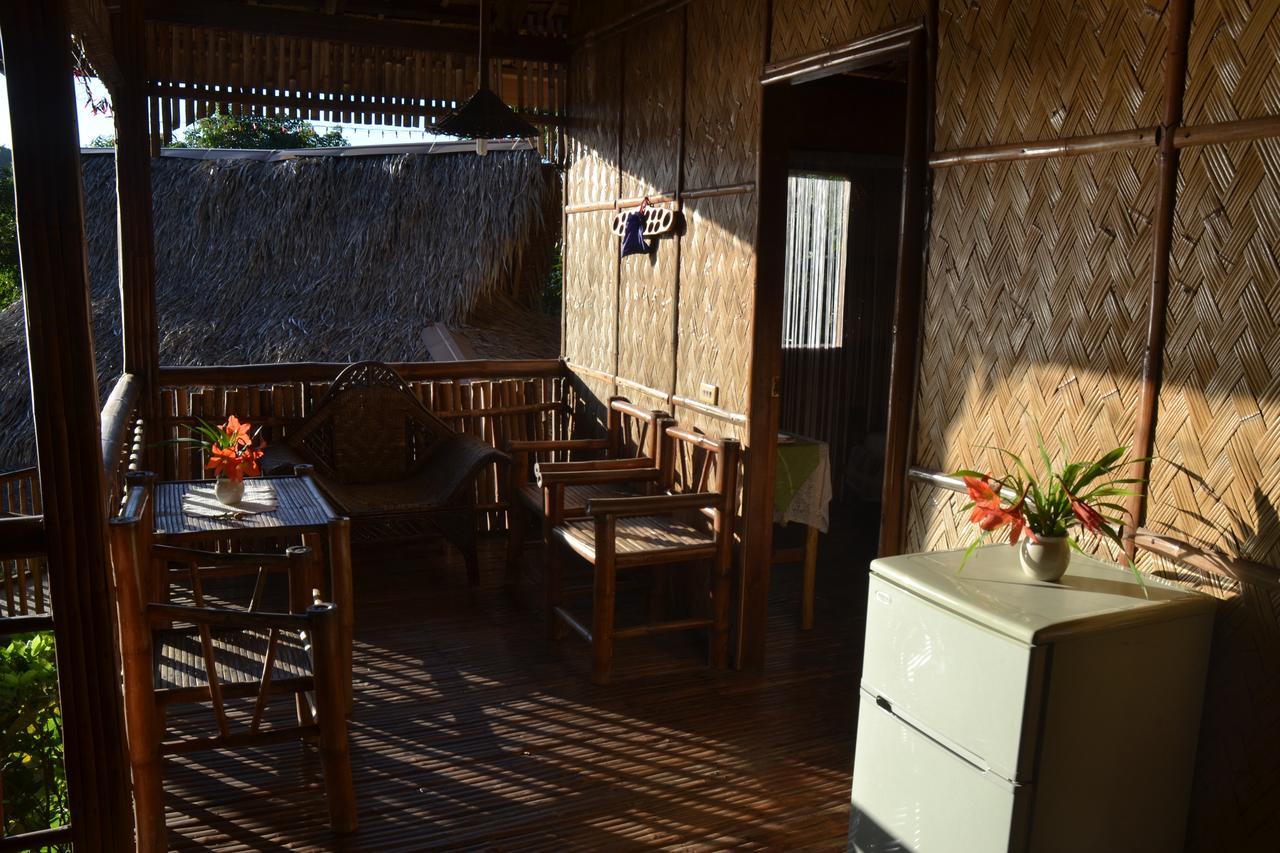 Bamboo Beach Resort Пуерто Галера Екстериор снимка