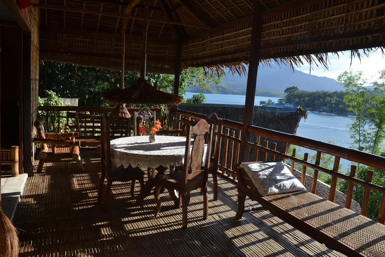 Bamboo Beach Resort Пуерто Галера Екстериор снимка
